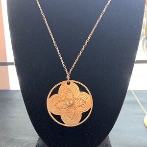 Vintage Celtic Quatrefoil Gold Tone Pendant Necklace